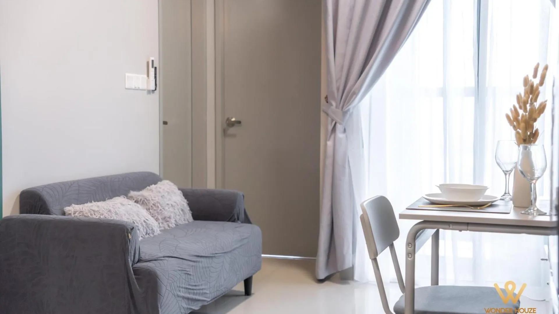 Modern Luxury Living In The Heart Of Damansara -2R2B 6 Pax Apartment Petaling Jaya