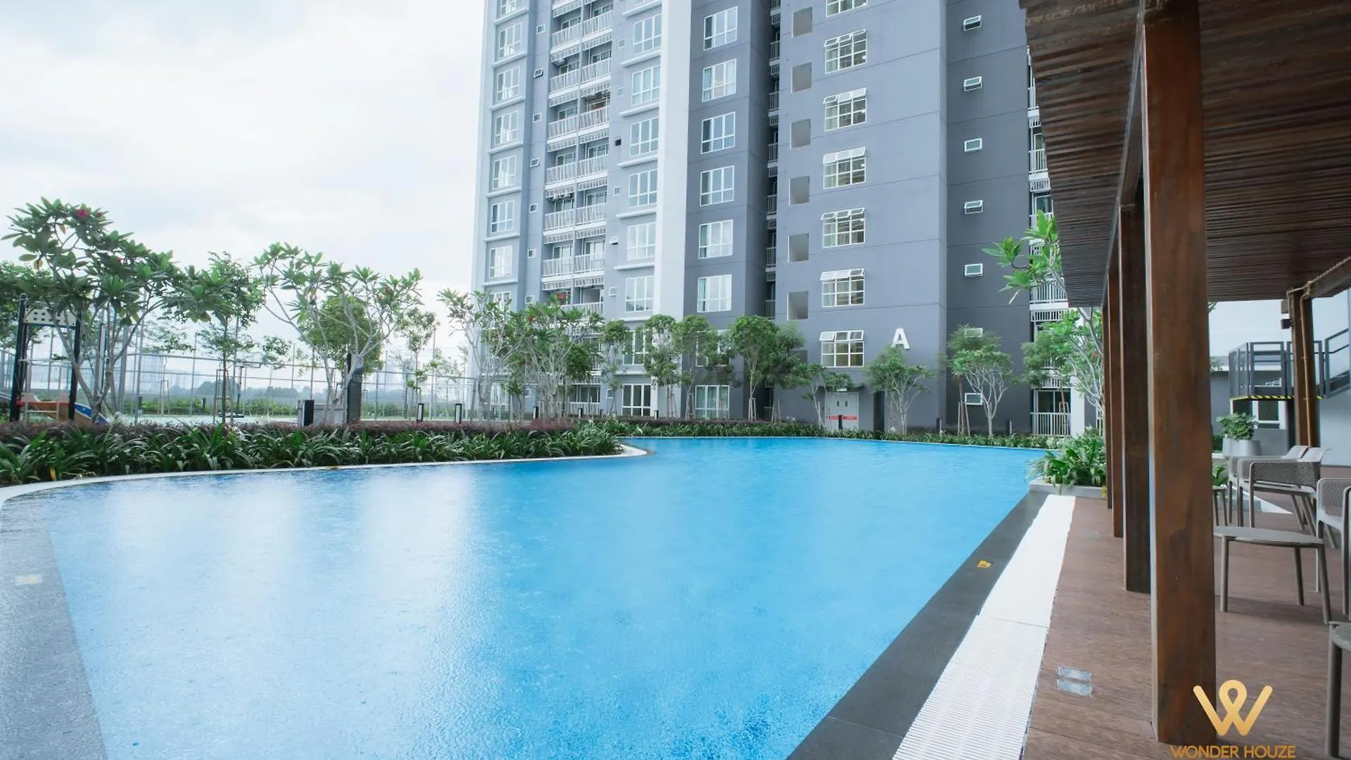 Modern Luxury Living In The Heart Of Damansara -2R2B 6 Pax Apartment Petaling Jaya Malaysia